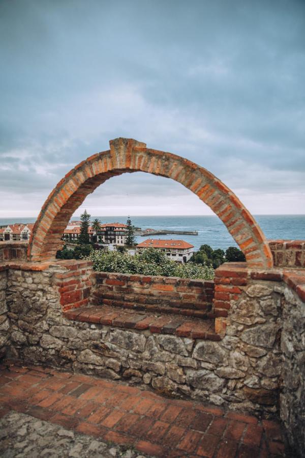 Hotel Arha Mar 柯米拉斯 外观 照片