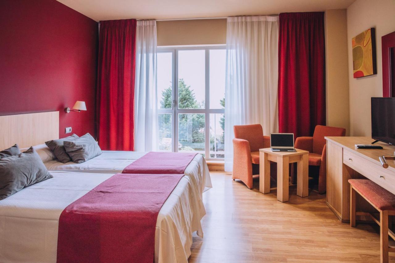 Hotel Arha Mar 柯米拉斯 外观 照片
