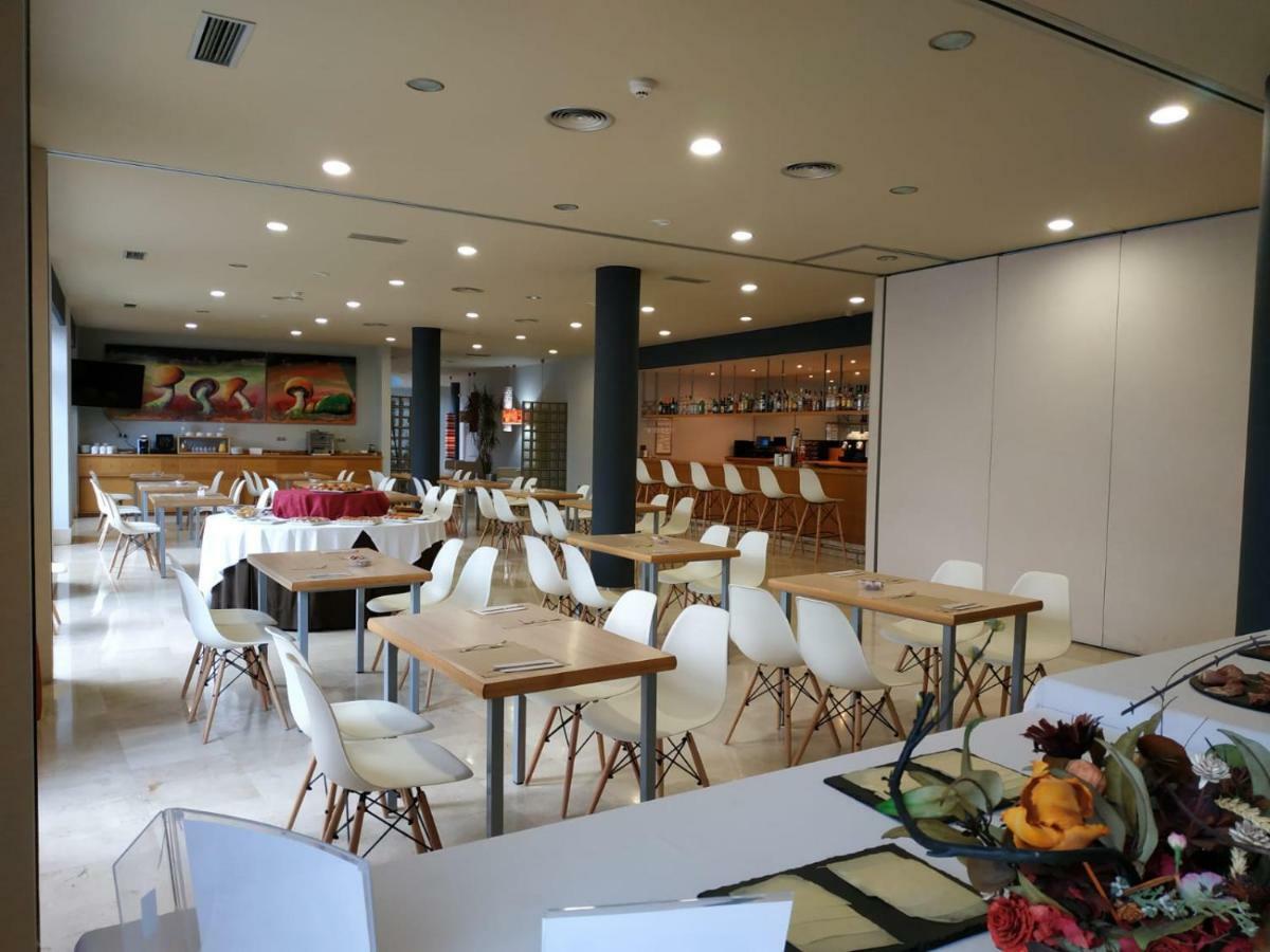 Hotel Arha Mar 柯米拉斯 外观 照片